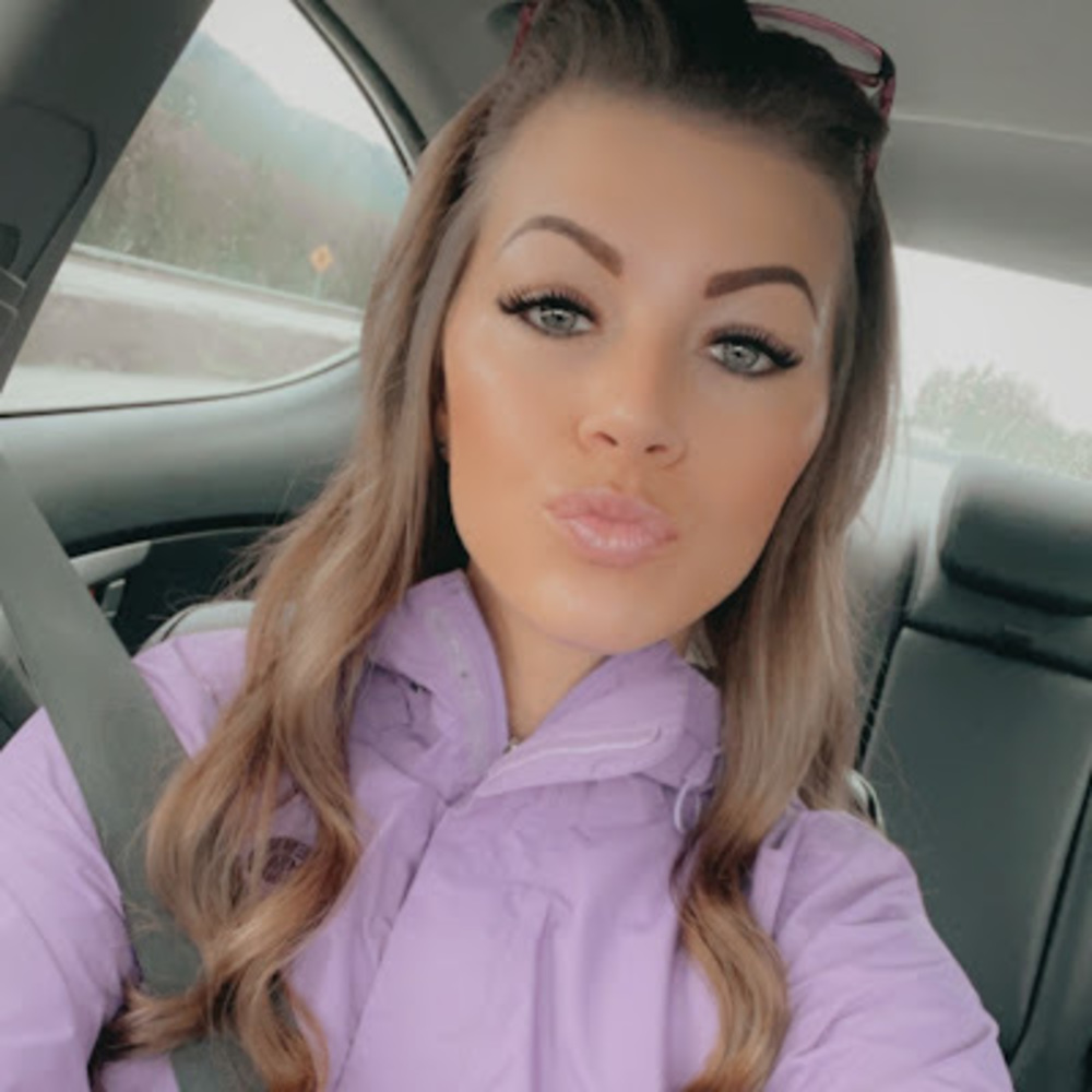 Meet your Posher, Kristina